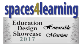 Un rectangle gris avec des icônes de feuilles de chaque côté et le texte : Education Design Showcase 2017 et Honorable Mention. Au-dessus se trouve le texte bleu indiquant « spaces4learning »